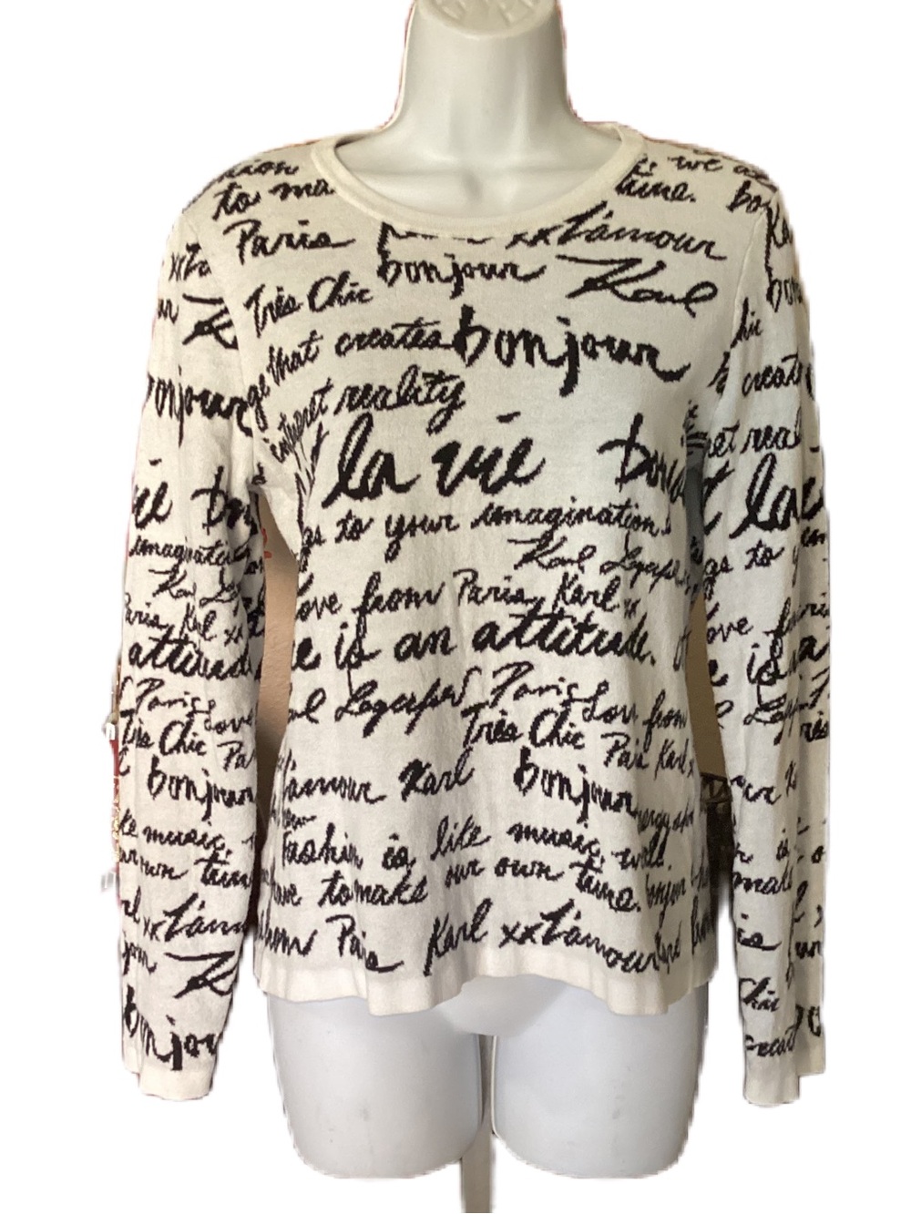 Karl Lagerfeld sweater . M